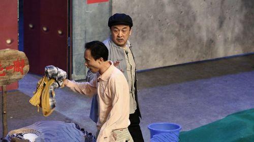 10几个人搞笑小品,十余人演绎爆笑小品盛宴