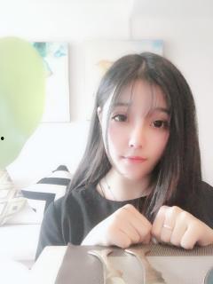 小泡芙个人资料,童星成长记，从可爱萌娃到多才多艺的少女