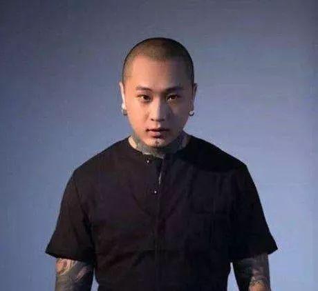 网红方丈yy是谁,网络红人的崛起之路