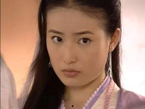 鲍逸琳图片,光影交织下的艺术魅力